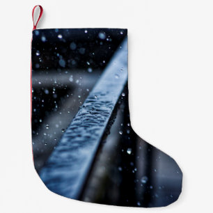 Regen nasse Natur fällt Kleiner Weihnachtsstrumpf