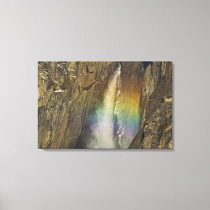 Regenbogen am Upper Yosemite Falls im Yosemite Leinwanddruck