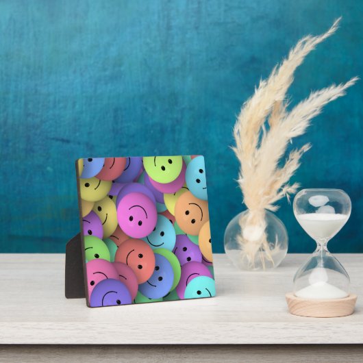 Regenbogen der farbenfrohen glücklichen Gesichter Fotoplatte (InSitu)