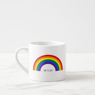 Regenbogen der Gay Pride. Liebe ist Liebe. Espressotasse