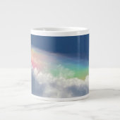 Regenbogen des Himmels Jumbo-Tasse (Vorderseite)