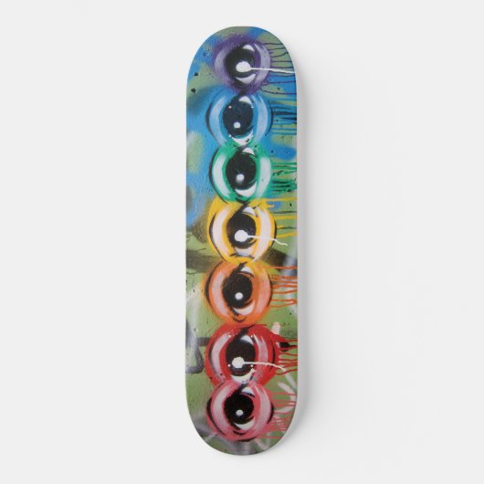 Regenbogen Eyez Tropfen Skateboard (Vorderseite)