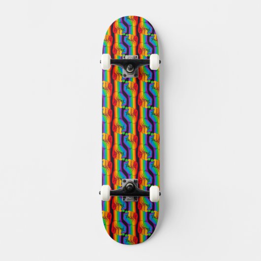 Regenbogen-Fiebermuster Skateboard (Vorderseite)