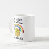 Regenbogen finden in sich einen Pot Gold Kaffeetasse (Vorderseite Links)