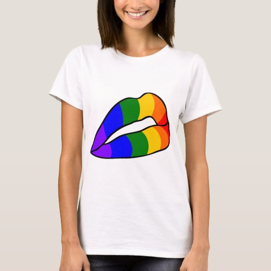 REGENBOGEN-FLAGGE T-Shirt (Vorderseite)