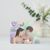 Regenbögen, flauschige Wolken & Schmetterlingsflie Postkarte (Stehend Vorderseite)