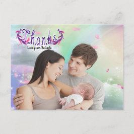 Regenbögen, flauschige Wolken & Schmetterlingsflie Postkarte