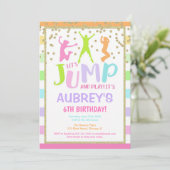 Regenbogen Glitter Trampolin Spring Geburtstagsmäd Einladung (Stehend Vorderseite)