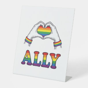 Regenbogen Hände Herz Vintage Pride Shirt Design Sockelschild