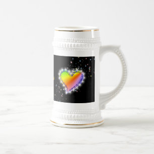 Regenbogen-Herz mit Sternchen auf schwarz Bierglas