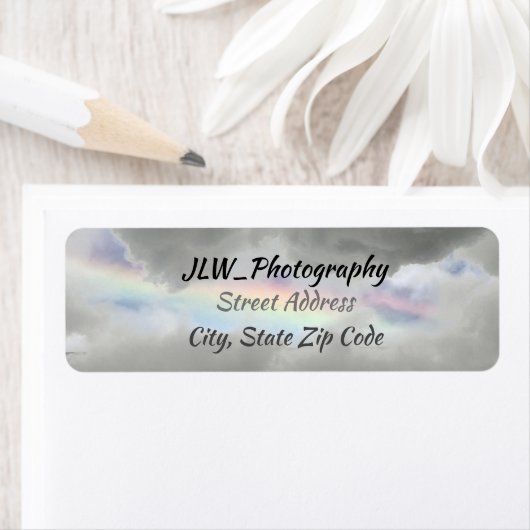 Regenbogen in Sturmwolken Himmlische Rücksendeadre (Insitu)