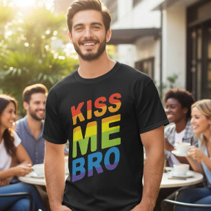 Regenbogen Küss mich Bruder LGBT Stolz-Typografie T-Shirt