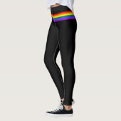 Regenbogen-Leggings mit Stolzflagge Leggings (Links)