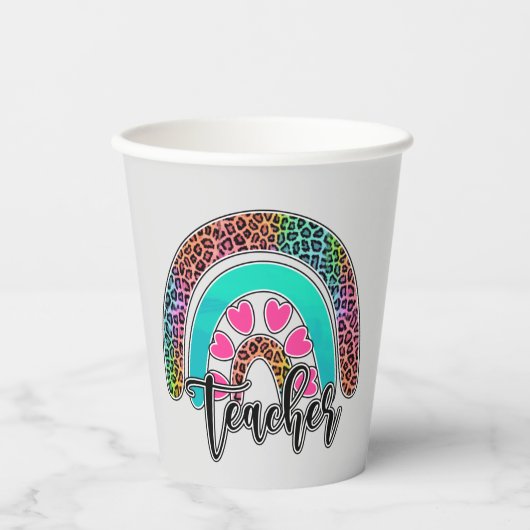 Regenbogen-Lehrerin - farbenfrohe Leopard-Printwer Pappbecher (Vorderseite)