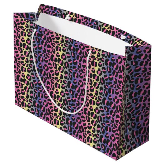Regenbogen-Leopard Große Geschenktüte (Rückseite Schrägansicht)