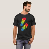 Regenbogen-Liebe Dreh-Flop Sandalen T-Shirt (Vorne ganz)