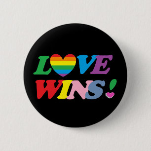 Regenbogen Liebe Gewinnt Herz LGBT Button