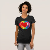 Regenbogen-Liebe. T-Shirt (Vorne ganz)