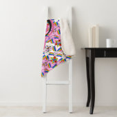 Regenbogen-Mandala-Pride-Monogramm - Lebendige Geo Sherpadecke (Beispiel)