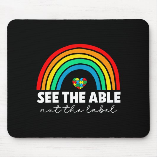 Regenbogen-Puzzle-Herz Sieht den Fähigen, nicht da Mousepad (Vorne)