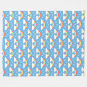 Regenbogen Regenwolken auf blau Fleecedecke (Vorderseite (Horizontal))