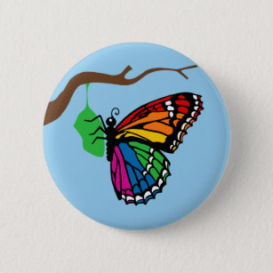 Regenbogen-Schmetterling, der von der Puppe Button