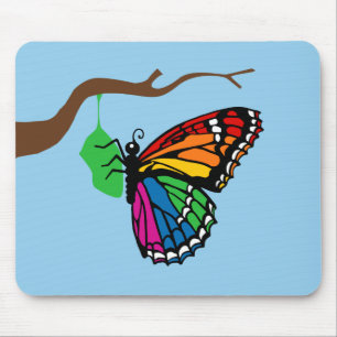 Regenbogen-Schmetterling schlüpft aus der Puppe Mousepad