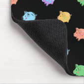 Regenbogen-Schwein-Muster auf Schwarzem Mousepad (Ecke)