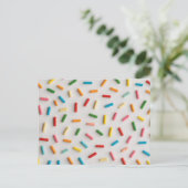 Regenbogen Streusel Farbige Muster Postkarte (Stehend Vorderseite)