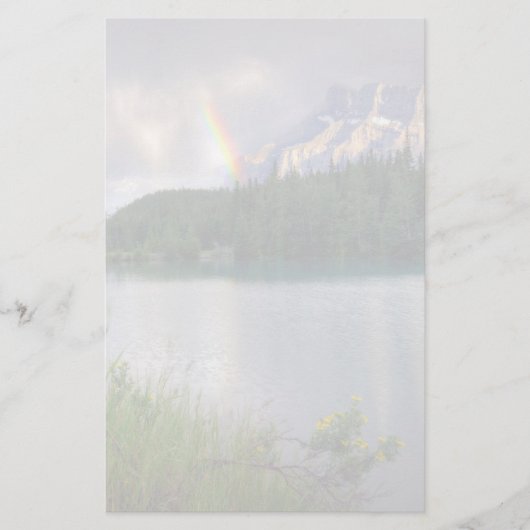 Regenbogen über dem Berg Briefpapier (Vorderseite)