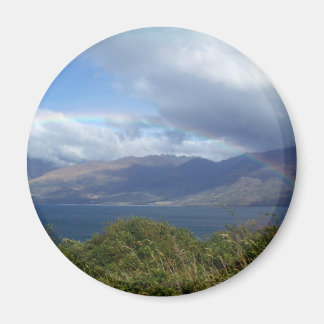 Regenbogen über dem Wanaka-See, Neuseeland Magnet