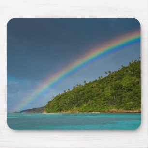 Regenbogen über Insel, Amerikanisch-Samoa Mousepad