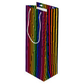 Regenbogen und schwarze Streifen Geschenktüte Für Weinflaschen (Vorderseite Schrägansicht)