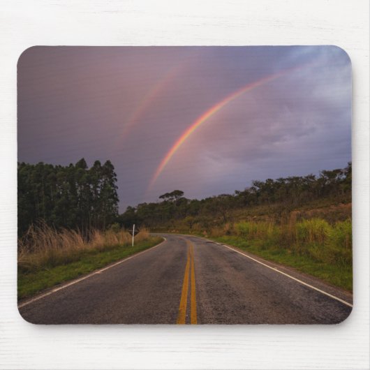 Regenbogen und Straße Mousepad (Vorne)