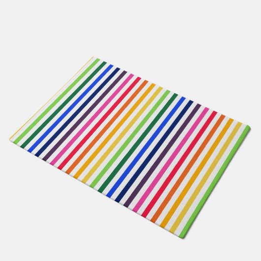Regenbogen und weiße Streifen Fußmatte (Schrägansicht)