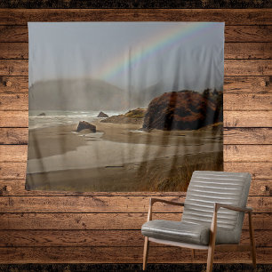Regenbogen und Wolken am Strand von Oregon Wandteppich