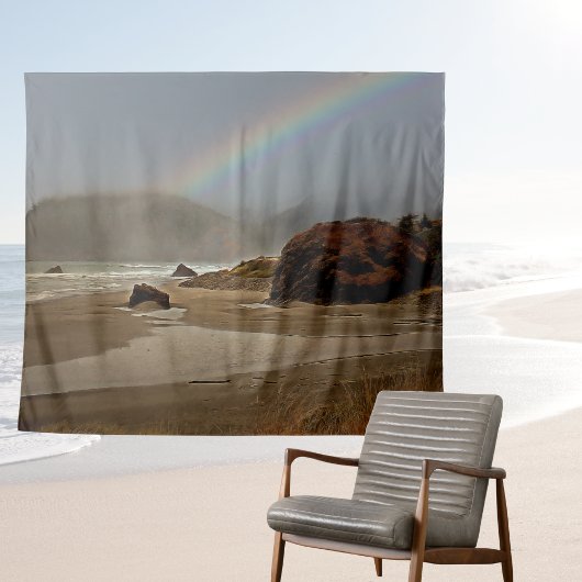 Regenbogen und Wolken am Strand von Oregon Wandteppich