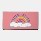 Regenbogen und Wolken mit Ihrem Namen Schreibtischunterlage (Vorderseite)