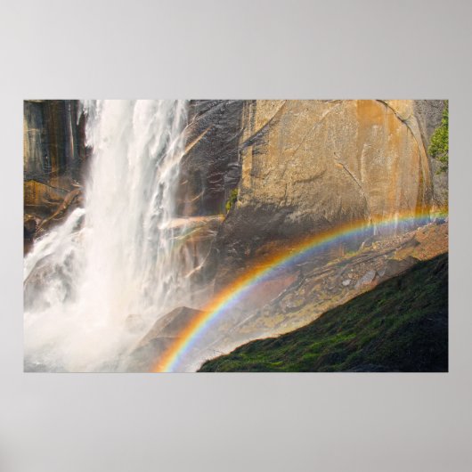 Regenbogen vor dem Wasserfall Poster (Vorne)