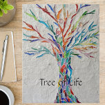 Regenbogenbaum des Lebens Mosaik Puzzle<br><div class="desc">Dieses dekorative Puzzle mit Puzzle ist mit einem Ausdruck eines in Regenbogenfarbenen Mosaikbaumes und den Worten Tree of Life in fett formatierter Typografie versehen. Ich habe das originale Mosaik-Design mit winzigen Fragmenten aus Set in leuchtenden Farben in einem hellgrauen Gipshintergrund gemacht. Sie können diese Leinwand anpassen, indem Sie die Wörter...</div>