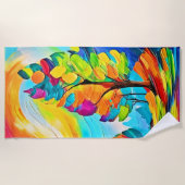 Regenbogenbäume: Lebhafter Wald Strandtuch (Vorderseite)