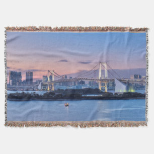Regenbogenbrücke bei Dämmerung Decke