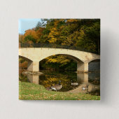 Regenbogenbrücke im Herbst an der Grove City Uni Button (Vorderseite)