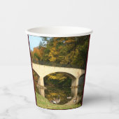 Regenbogenbrücke im Herbst an der Grove City Uni Pappbecher (Vorderseite)