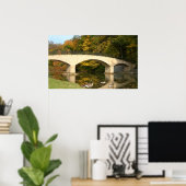 Regenbogenbrücke im Herbst an der Grove City Uni Poster (Heimbüro)