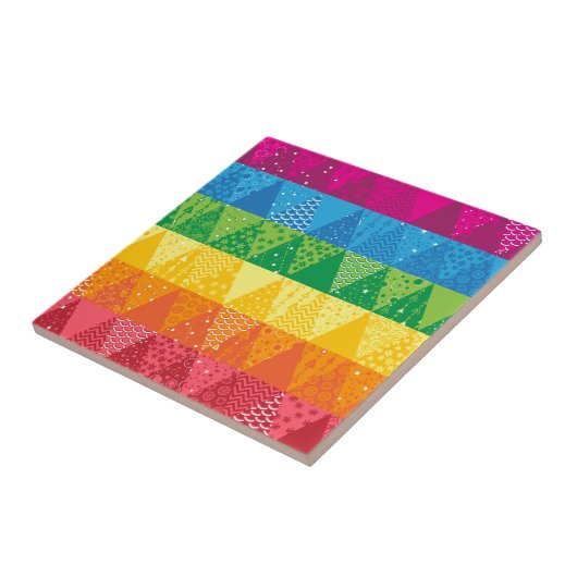 Regenbogendreiecke Fliese (Seite)