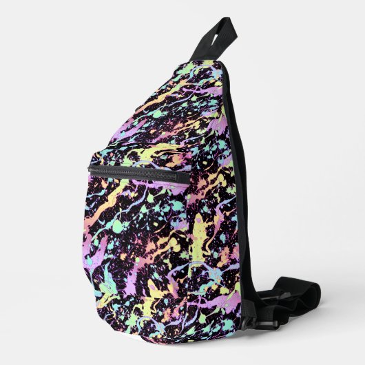 Regenbogenfarbe Spritze extrem: Crossbody Bag (Rechte Ecke)