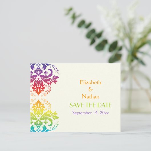 Regenbogenfarben, Damastenhochzeit Save the Date Ankündigungspostkarte (Stehend Vorderseite)