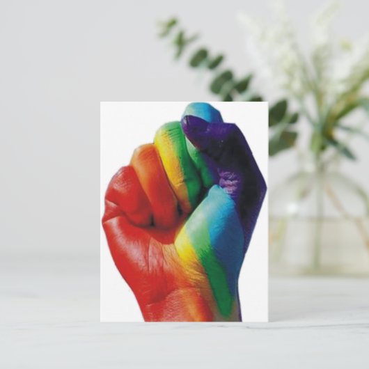 Regenbogenfäuste Postkarte (Stehend Vorderseite)