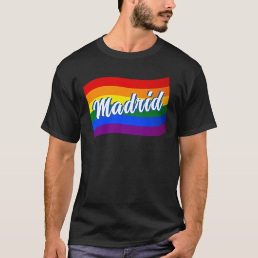 Regenbogenflagge Madrid Spanien Gay Pride LGBT LGB T-Shirt (Vorderseite)